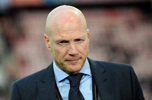 体图：萨默尔将留在多特，但职责变为私人顾问